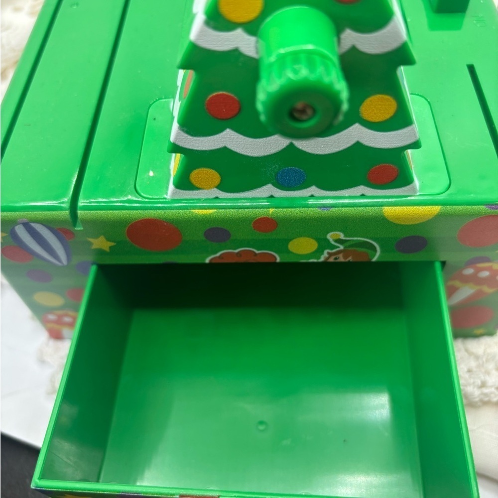 Christmas ornament spinner. New - Picture 2 of 7